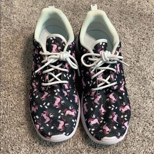 Women’s Unicorn Shoes! Size: 9!!!
